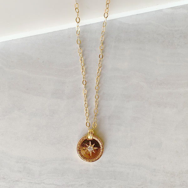 Shining Star Medallion Necklace in Gold